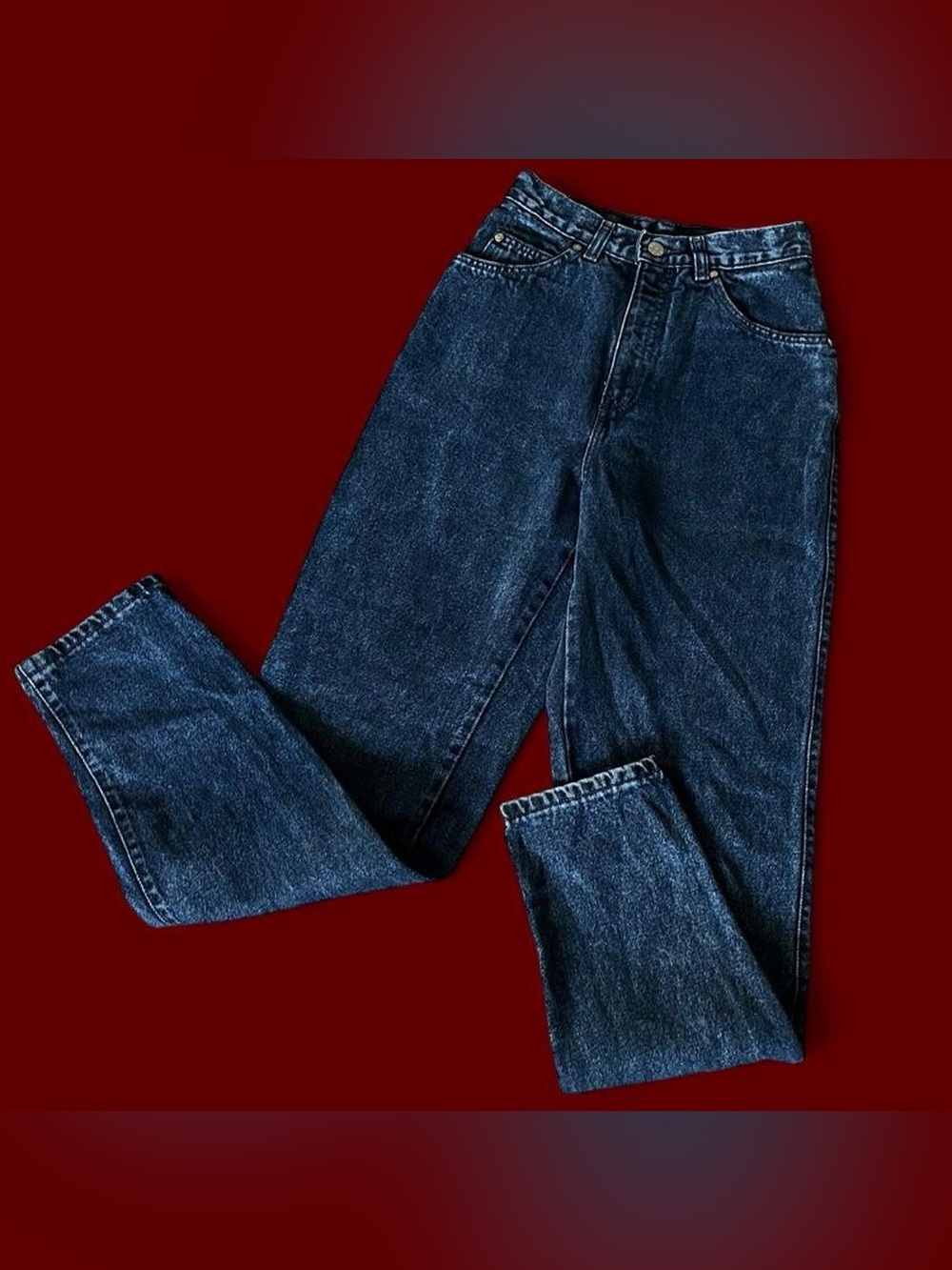 VINTAGE • RARE 90s Levi’s Silvertab 900 Series Dark Wash High Waist Tapered Jean
